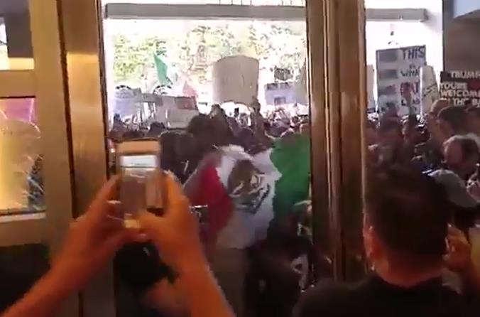 White Girl Attacked by Mexicans at Trump Rally San Jose Californiaより